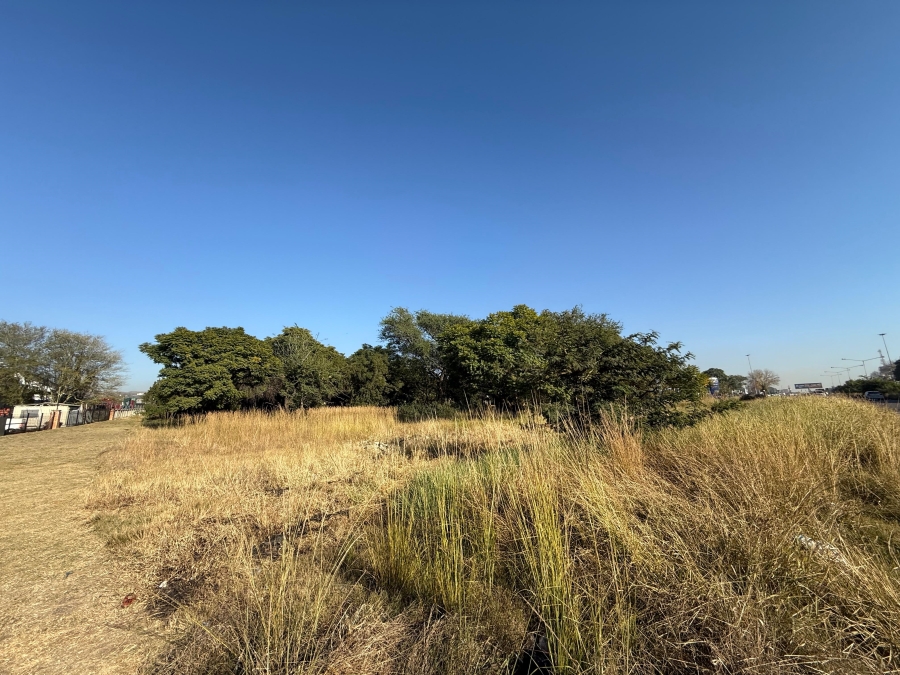 Commercial Property for Sale in Waterval East North West